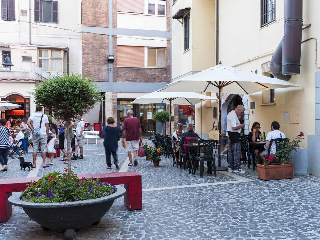 La Casa Degli Artisti 1 Ξενοδοχείο Νετούνο Εξωτερικό φωτογραφία