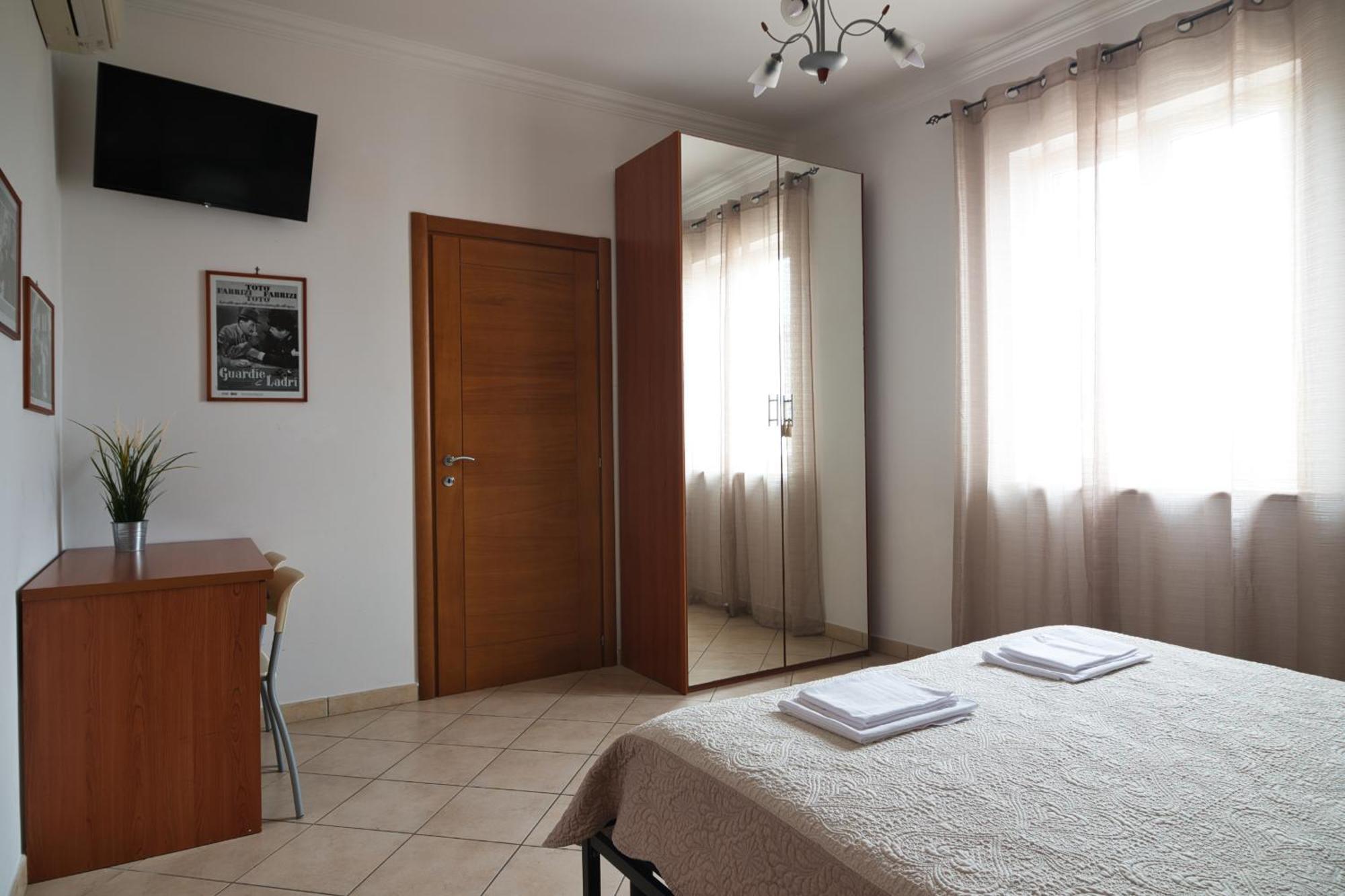 La Casa Degli Artisti 1 Ξενοδοχείο Νετούνο Εξωτερικό φωτογραφία